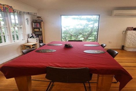 Photo of property in 65 Wadestown Road, Wadestown, Wellington, 6012