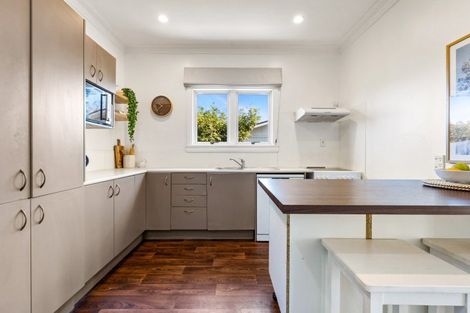 Photo of property in 1031 Beatty Street, Mayfair, Hastings, 4122