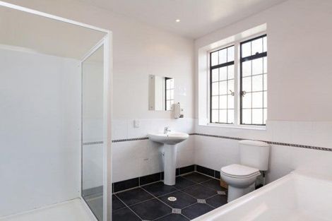 Photo of property in 26 Heriot Row, Dunedin Central, Dunedin, 9016