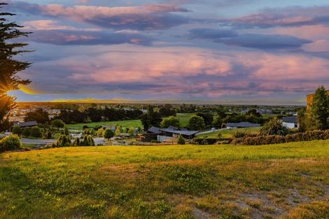 Photo of property in 30 Kitcheners Knoll Road, Kennedys Bush, Christchurch, 8025