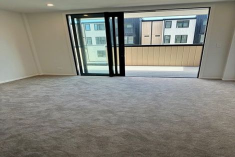 Photo of property in 10/19 Windlass Street, Long Bay, Auckland, 0630