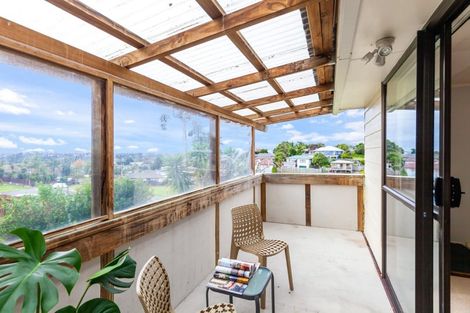 Photo of property in 46 Keegan Drive, Massey, Auckland, 0614