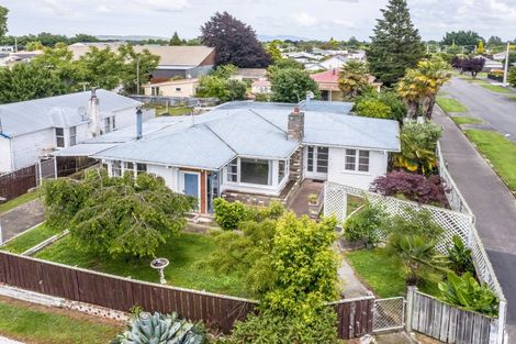 Photo of property in 99 Broadway, Carterton, 5713