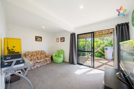 Photo of property in 26 Wisteria Grove, Maungaraki, Lower Hutt, 5010