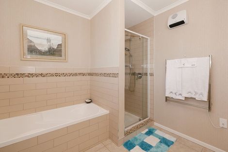 Photo of property in 9 Mana Place, Awapuni, Palmerston North, 4412