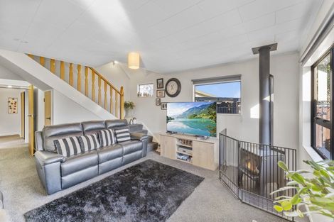 Photo of property in 9 Anslow Place, Wakefield, 7025