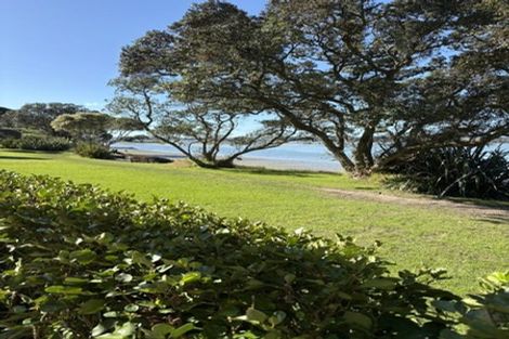 Photo of property in 43a Pohutukawa Avenue, Red Beach, 0932