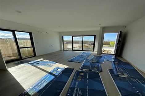 Photo of property in 45 Horokaka Street, Massey, Auckland, 0614