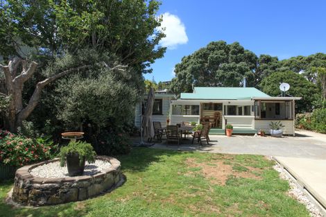 Photo of property in 68 Wallis Street, Raglan, 3225