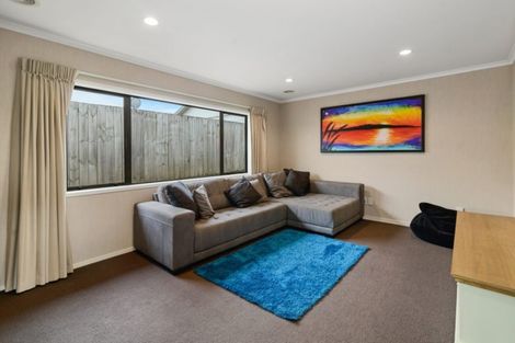 Photo of property in 33 Mccahon Drive, Pukehangi, Rotorua, 3015