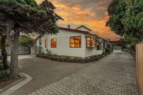 Photo of property in 16 Sandra Street, South New Brighton, Christchurch, 8062