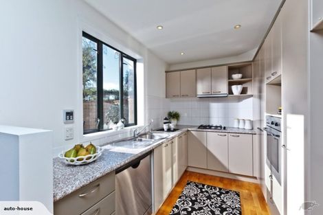 Photo of property in 13/52 Taharoto Road, Takapuna, Auckland, 0622