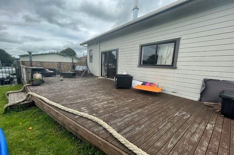 Photo of property in 1 Konini Street, Inglewood, 4330