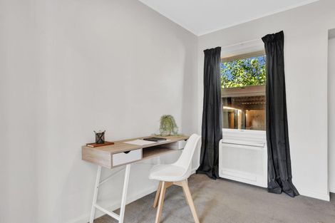 Photo of property in 31 Fifield Terrace, Waltham, Christchurch, 8023