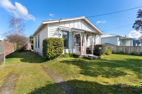 Photo of property in 28 Railway Crescent, Masterton, 5810