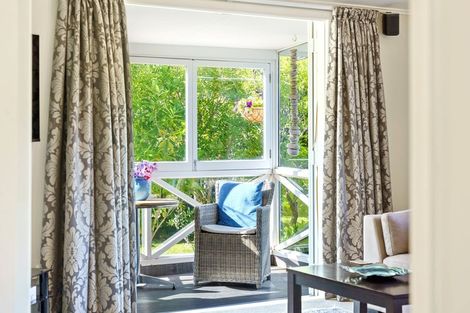 Photo of property in 430 Te Moana Road, Waikanae, 5036