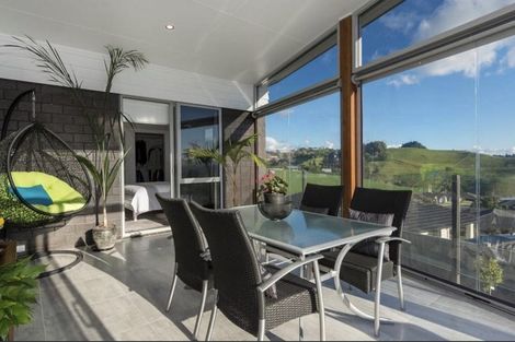 Photo of property in 22 Raptor Way, Welcome Bay, Tauranga, 3175