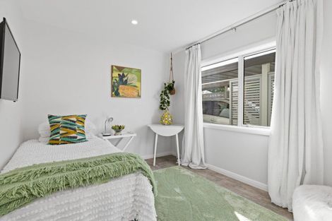 Photo of property in 35 Waione Avenue, Athenree, Waihi Beach, 3177