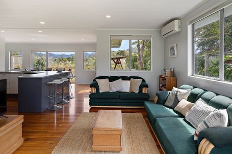 Photo of property in 153 Ocean Beach Road, Tairua, 3508