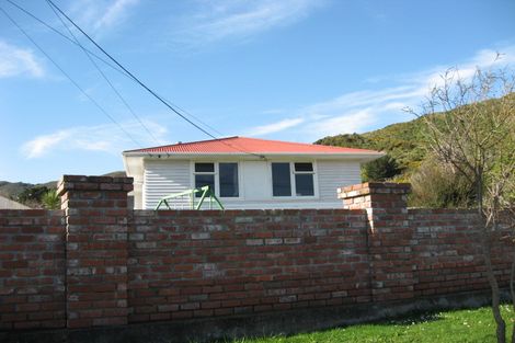 Photo of property in 23 Coniston Street, Wainuiomata, Lower Hutt, 5014