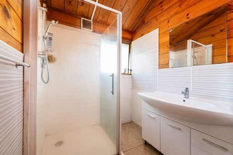 Photo of property in 1 Norman Spencer Drive, Papatoetoe, Auckland, 2104