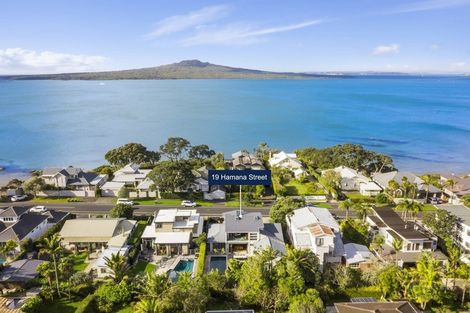 Photo of property in 19 Hamana Street, Narrow Neck, Auckland, 0622