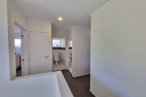 Photo of property in 43 Richards Avenue, Forrest Hill, Auckland, 0620