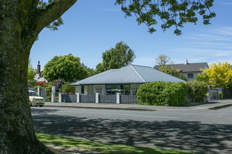 Photo of property in 21 Mona Square, Ashburton, 7700