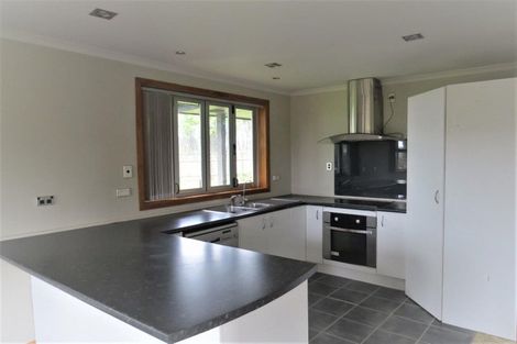 Photo of property in 524 Mountain Road, Lepperton, New Plymouth, 4373