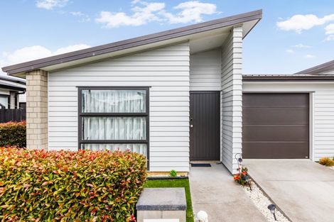 Photo of property in 25 Rosslands Avenue, Karaka, 2124