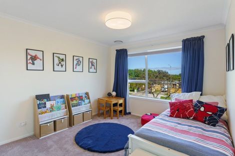 Photo of property in 10 Nimmo Avenue, Waikanae, 5036