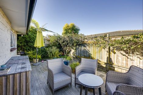 Photo of property in 3/30 Meeanee Quay, Westshore, Napier, 4110