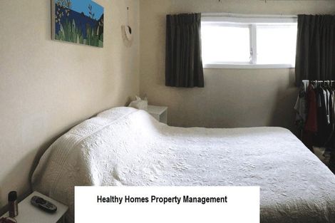 Photo of property in 5 Bedford Street, Te Atatu South, Auckland, 0610