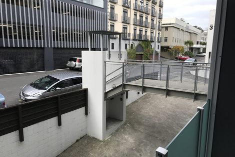 Photo of property in 10/27 Cheshire Street, Parnell, Auckland, 1052