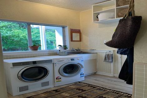 Photo of property in 318 Huia Road, Titirangi, Auckland, 0604