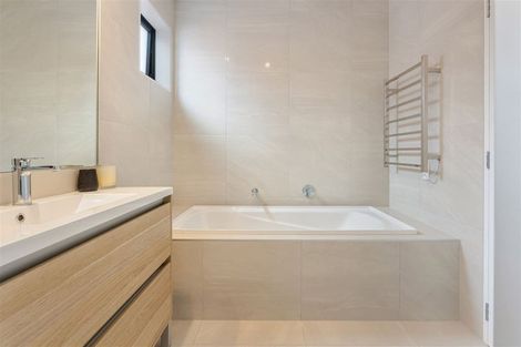 Photo of property in 20 Spriggs Lane, Whenuapai, Auckland, 0618