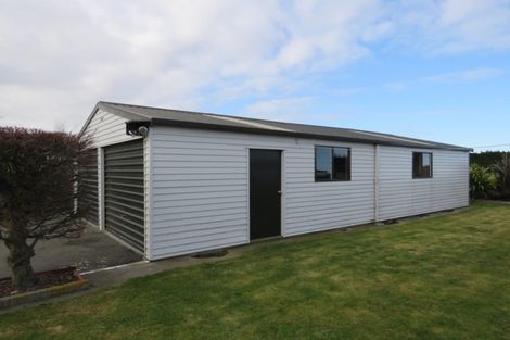 Photo of property in 17 Grove Street, Tinwald, Ashburton, 7700