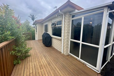 Photo of property in 23 Chesterfield Way, Orewa, 0931