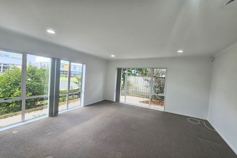 Photo of property in 12 Montanez Drive, Flat Bush, Auckland, 2019