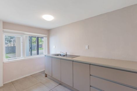 Photo of property in 35 Nile Road, Kelston, Auckland, 0602