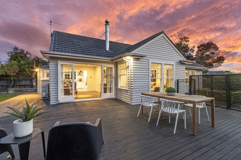 Photo of property in 112 Watford Street, Strowan, Christchurch, 8052