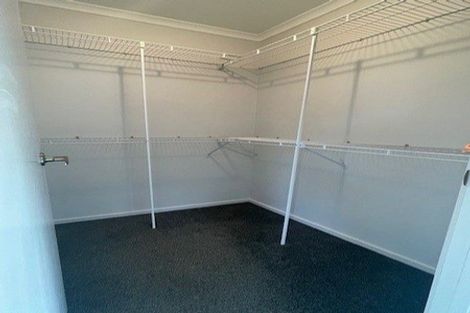 Photo of property in 7 South Street, Papakura, 2110