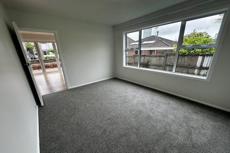 Photo of property in 2/8 Campbell Road, Takapuna, Auckland, 0622