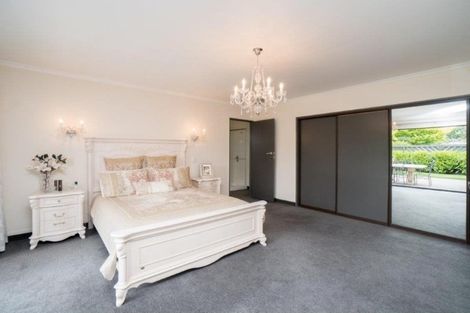 Photo of property in 74 Rata Street, Hawera, 4610