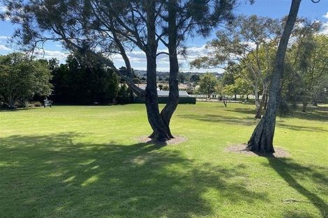 Photo of property in 12 Jillian Drive, Ranui, Auckland, 0612