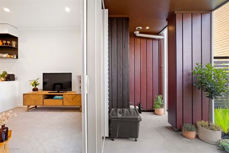 Photo of property in 5/28 Nevill Road, Hobsonville, Auckland, 0616