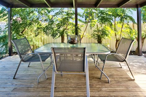 Photo of property in 170a Hepburn Road, Glendene, Auckland, 0602