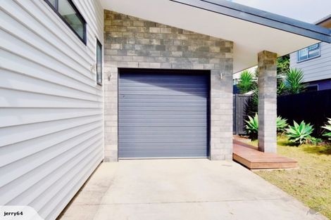 Photo of property in 119a Weatherly Road, Torbay, Auckland, 0630