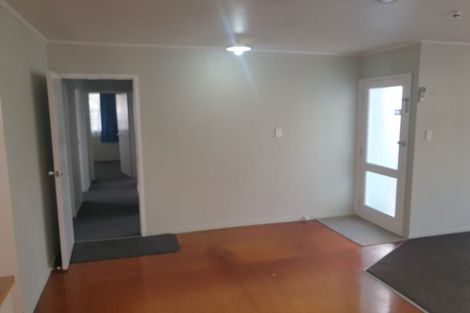 Photo of property in 12 Edwin Freeman Place, Ranui, Auckland, 0612