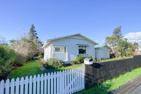 Photo of property in 98 Kelly Street, Inglewood, 4330
